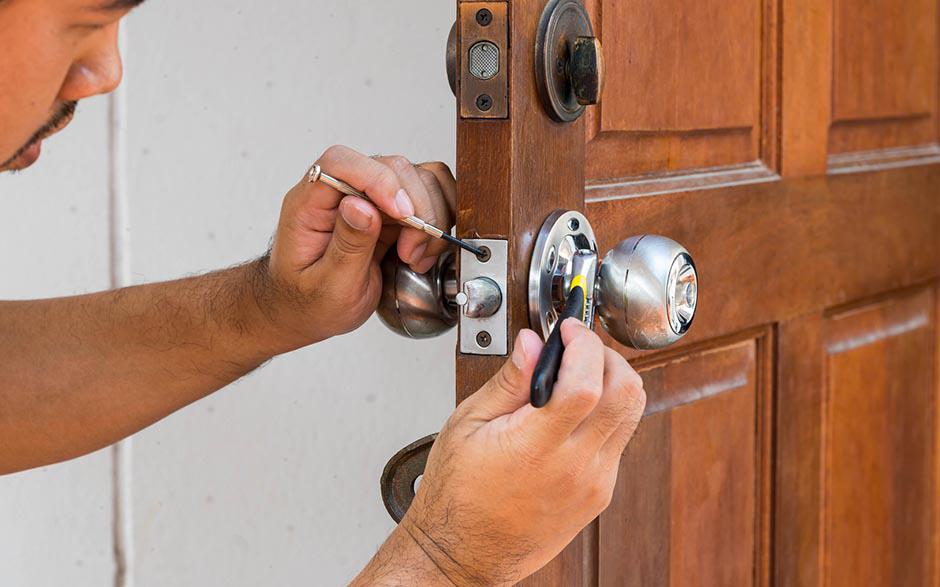 réparation serrure porte Corbeil-Essonnes